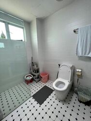 Woodgrove Avenue (D25), Terrace #481414991
